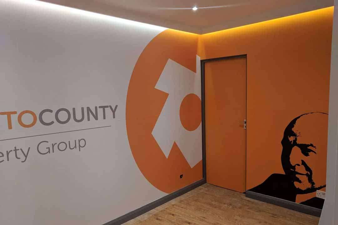 Signage and wall graphics | County to County | Signlink